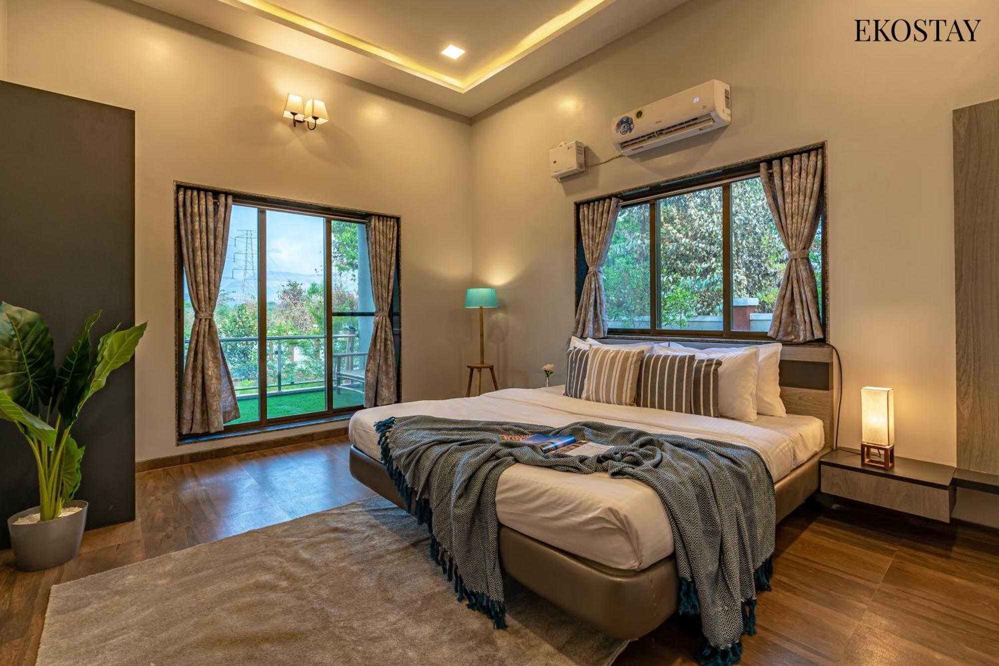 קארג'אט Ekostay Gold Palm Estate I Cricket Turf I Rain Dance I 2 Acre Property מראה חיצוני תמונה