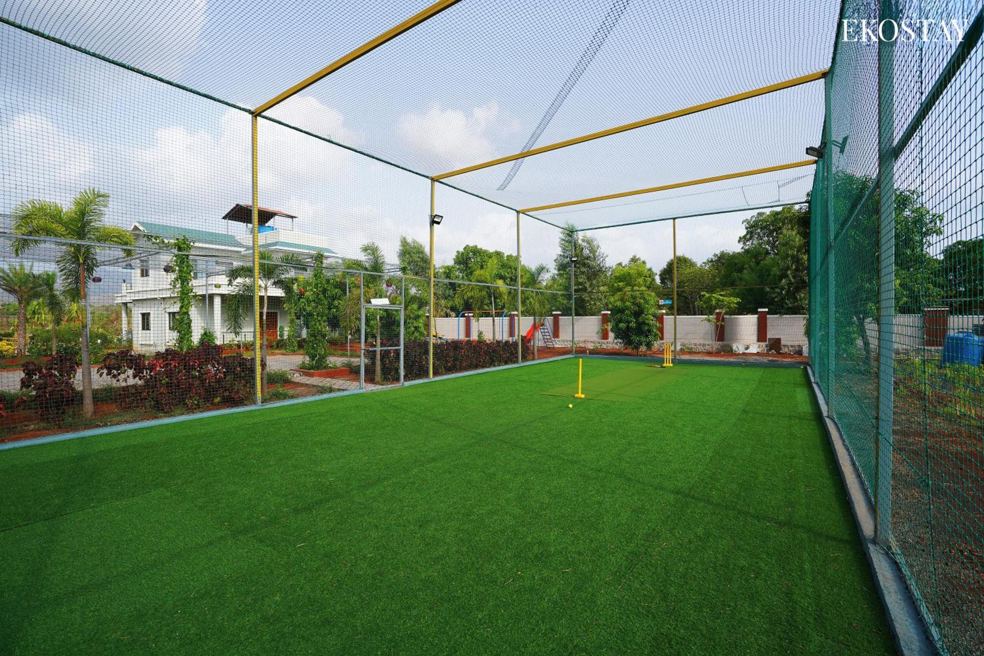 קארג'אט Ekostay Gold Palm Estate I Cricket Turf I Rain Dance I 2 Acre Property מראה חיצוני תמונה